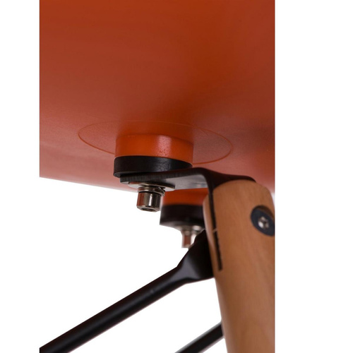 Krzesło P016W PP pomaranczowe, drewniane nogi