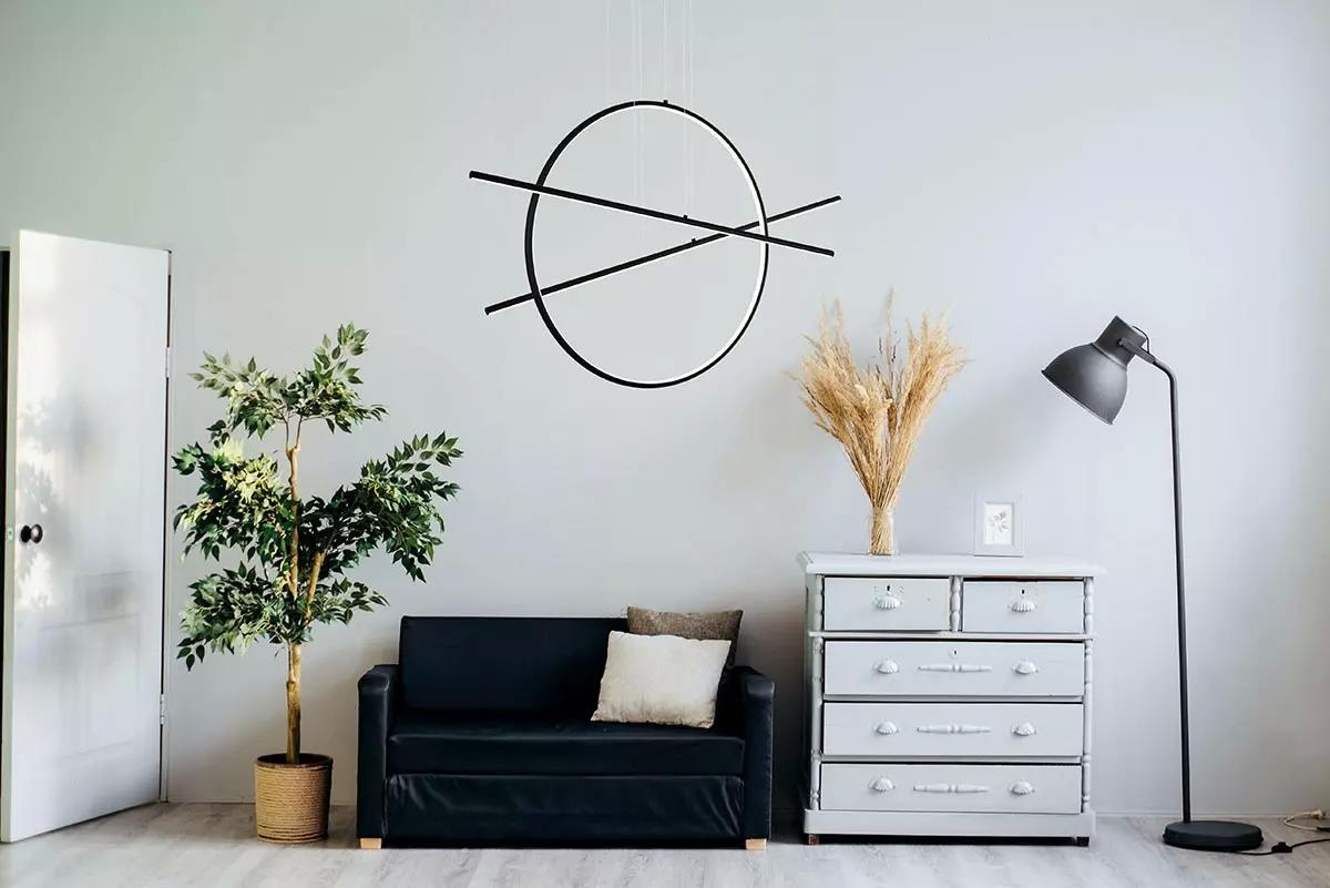 schwarzer Ring | LED Inspiration | moderne LED-Leuchte | moderne Lampe | LED-Beleuchtung | Tageslichtfarbe | LED | schwarze Lampe | moderner Stil | neues Design