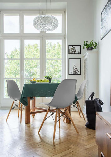 Krzesło P016W PP mild grey, drewniane nogi